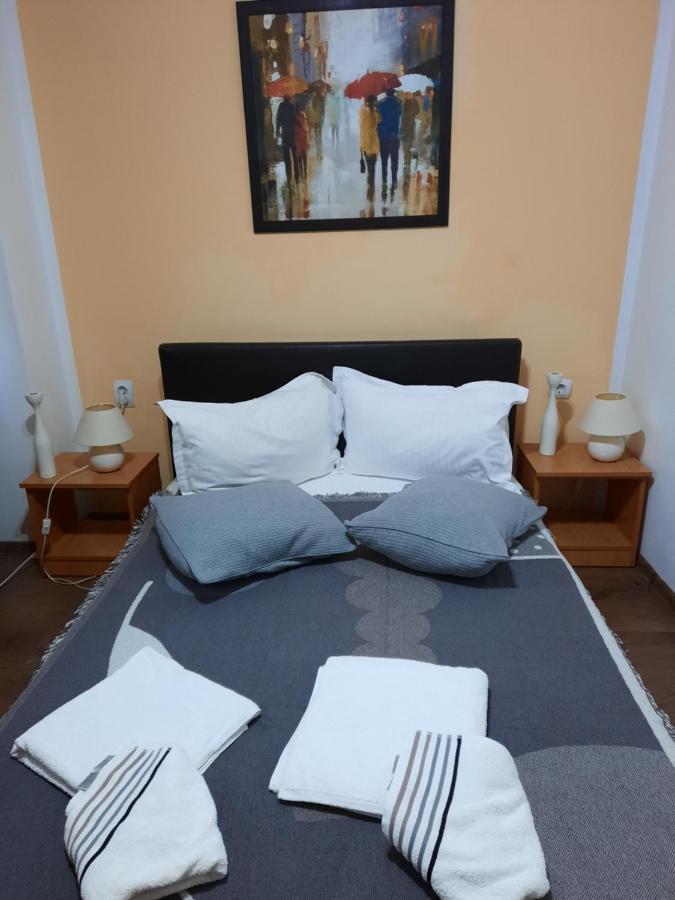 La Casa Nord Hotel Букурещ Екстериор снимка