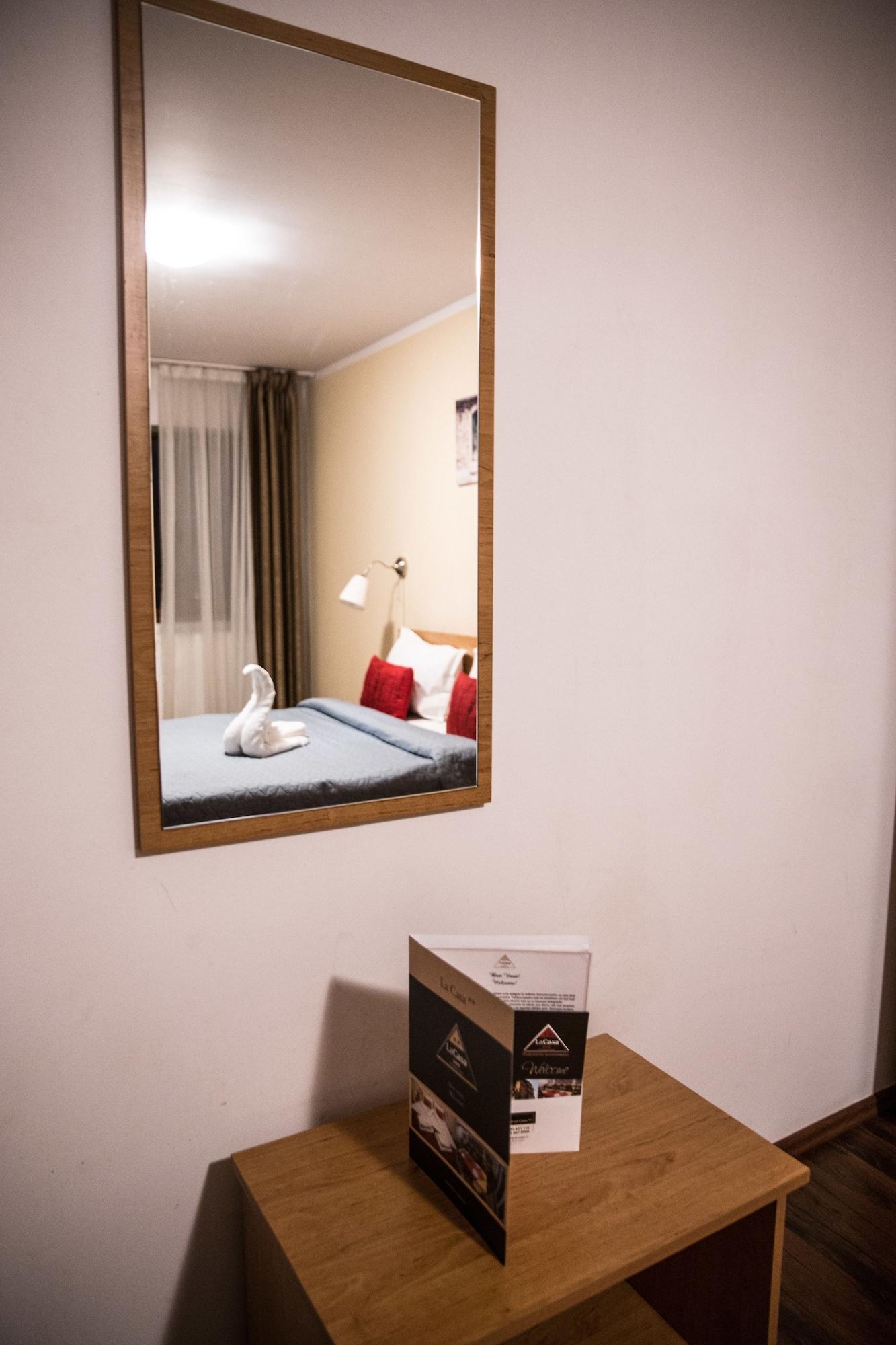 La Casa Nord Hotel Букурещ Екстериор снимка