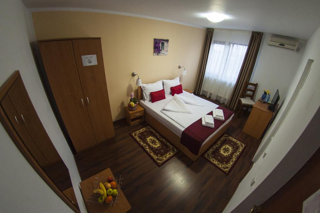 La Casa Nord Hotel Букурещ Стая снимка