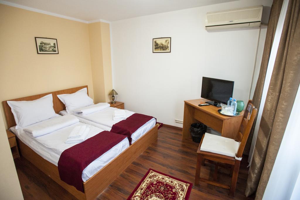 La Casa Nord Hotel Букурещ Екстериор снимка