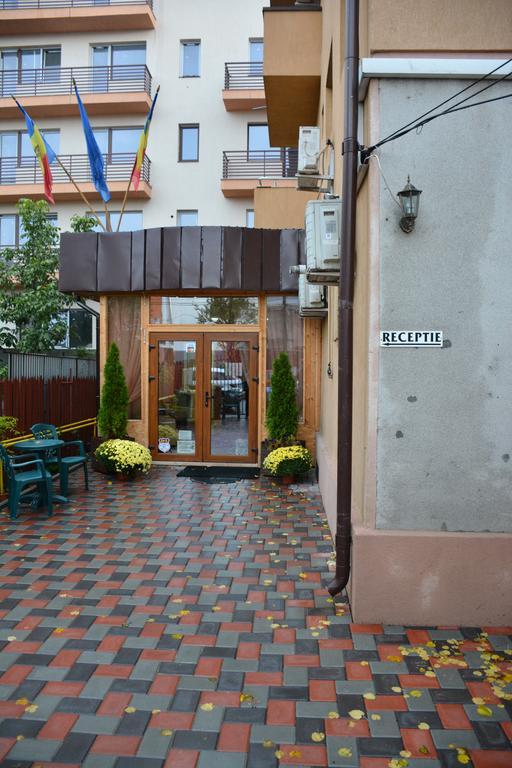 La Casa Nord Hotel Букурещ Екстериор снимка