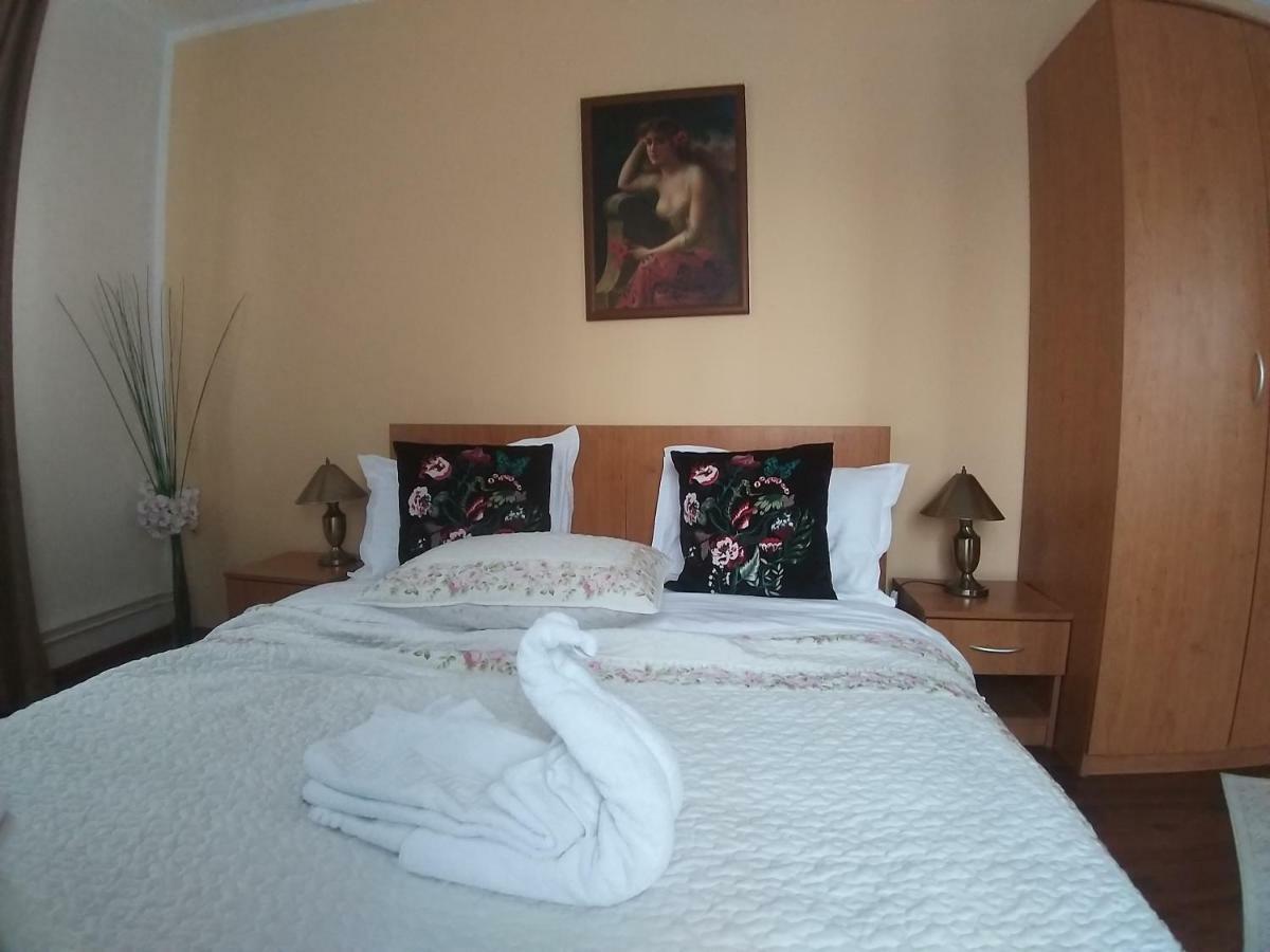 La Casa Nord Hotel Букурещ Екстериор снимка
