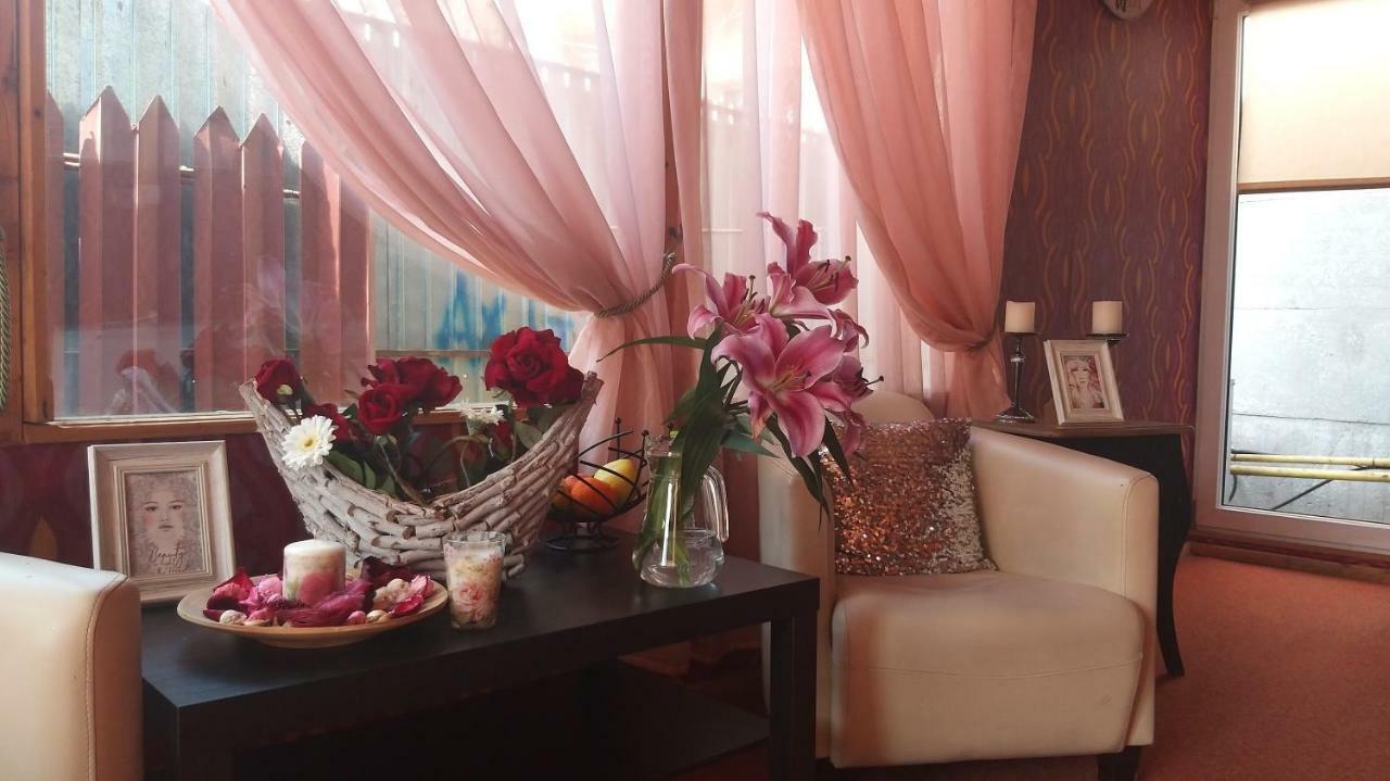 La Casa Nord Hotel Букурещ Екстериор снимка